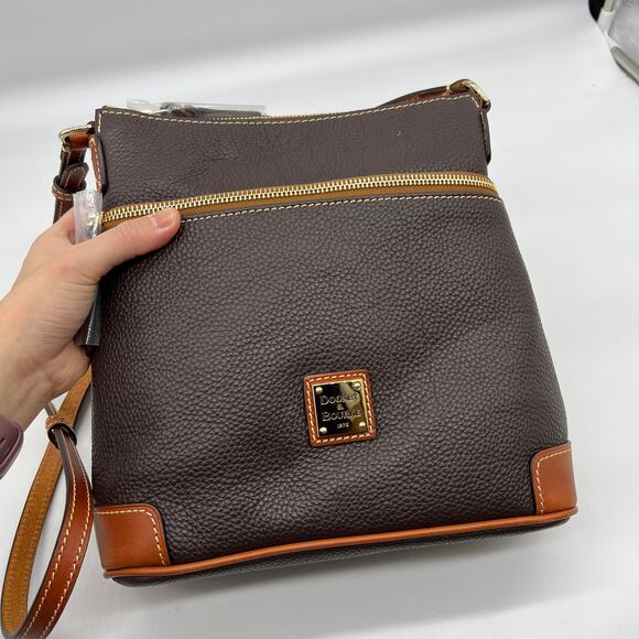 Dooney & Bourke Pebble Leather Crossbody Purse Brown T'moro - Picture 1 of 12